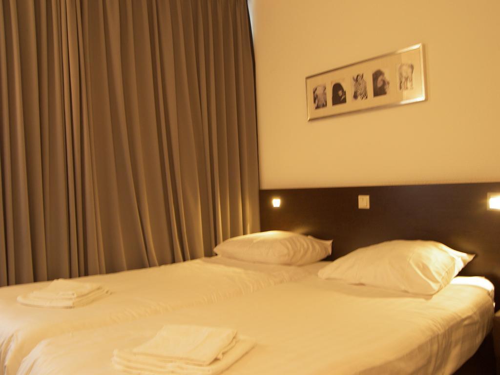 Hotel De Markt Valkenswaard Dış mekan fotoğraf