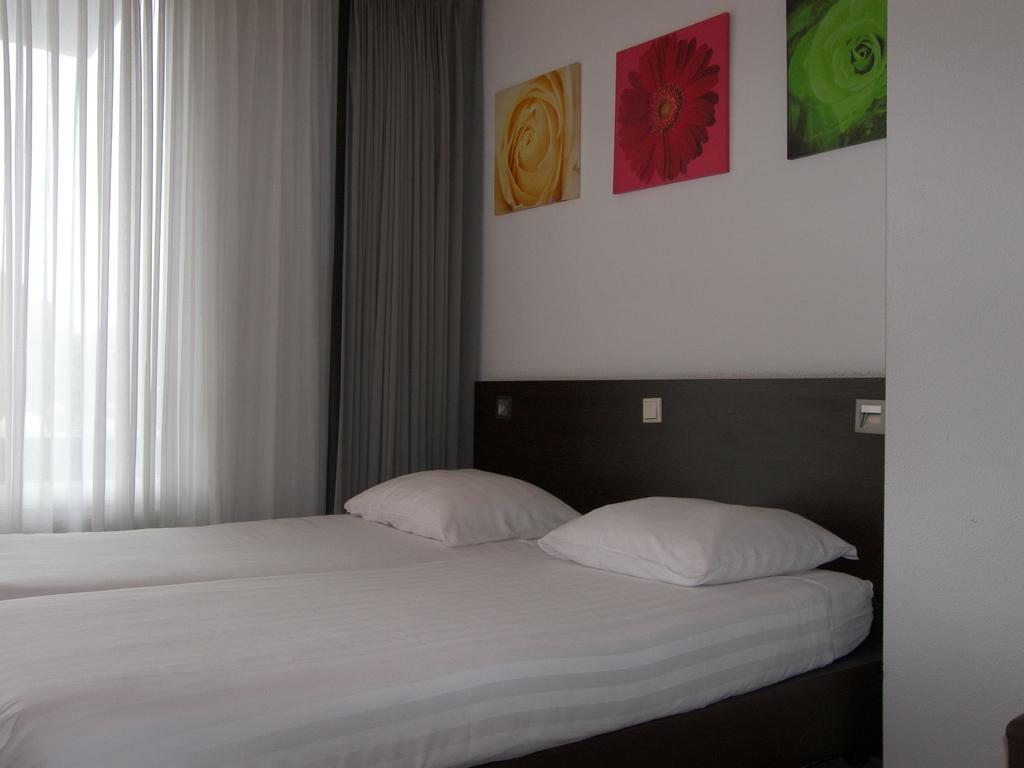 Hotel De Markt Valkenswaard Dış mekan fotoğraf
