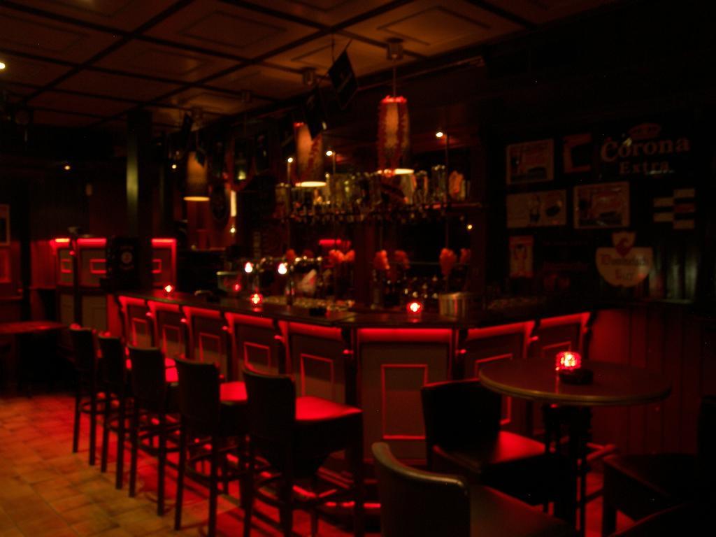Hotel De Markt Valkenswaard Dış mekan fotoğraf