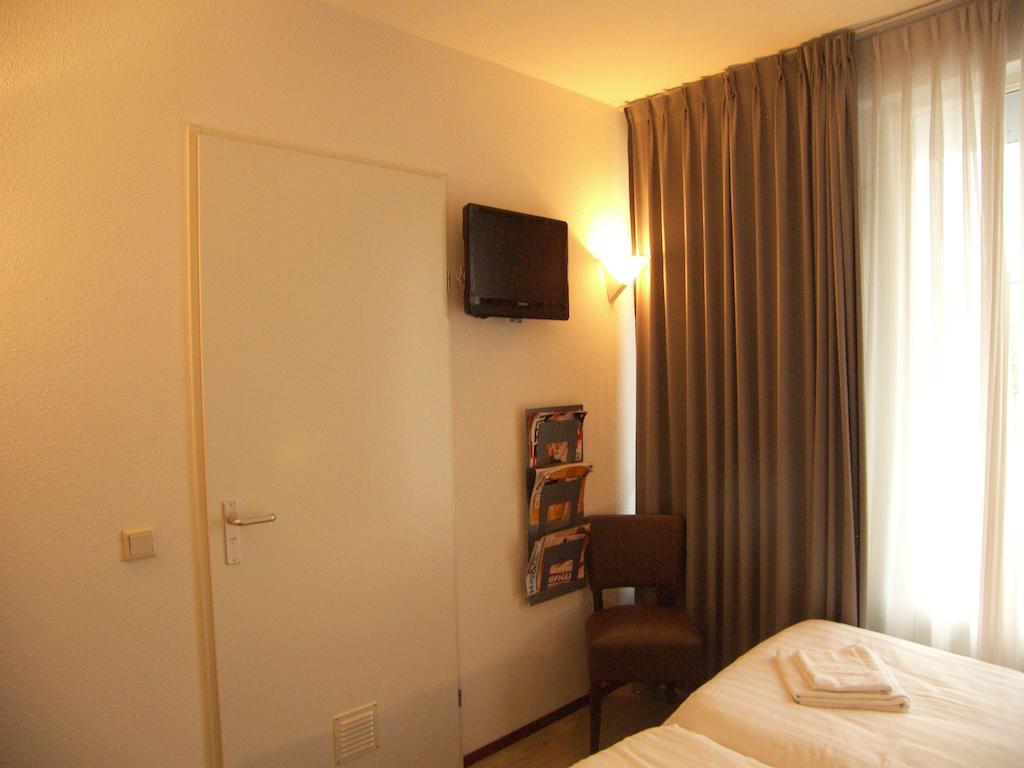 Hotel De Markt Valkenswaard Dış mekan fotoğraf